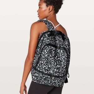 NWT Lululemon City Adventure backpack